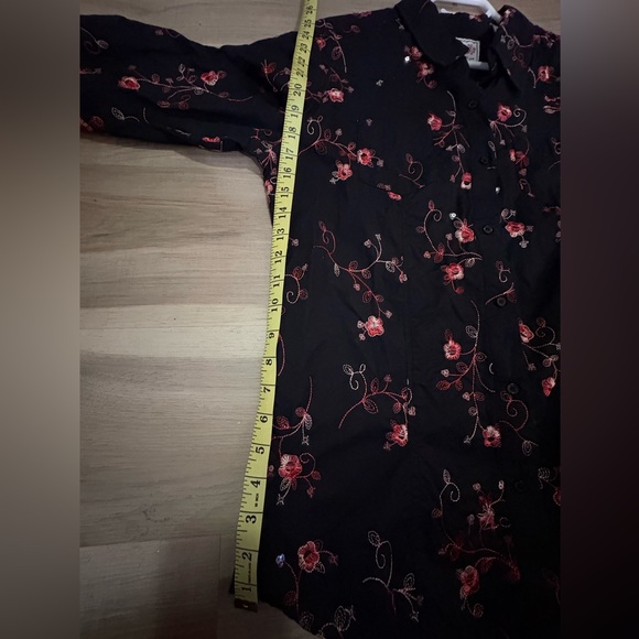 Embroidered Roper Shirt - Picture 11 of 11